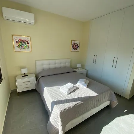 Apartment Two Bedroom Apartment, No 101, By Imh Travel & Tours