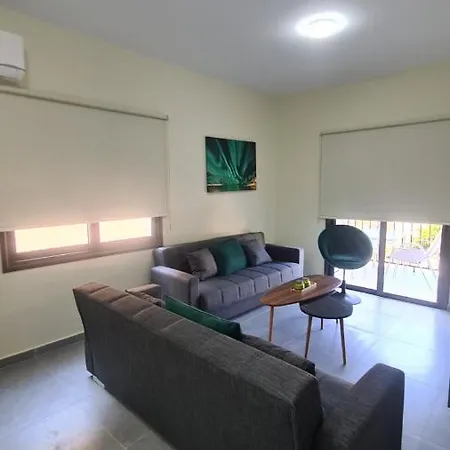 Two Bedroom Apartment, No 101, By Imh Travel & Tours Apartment